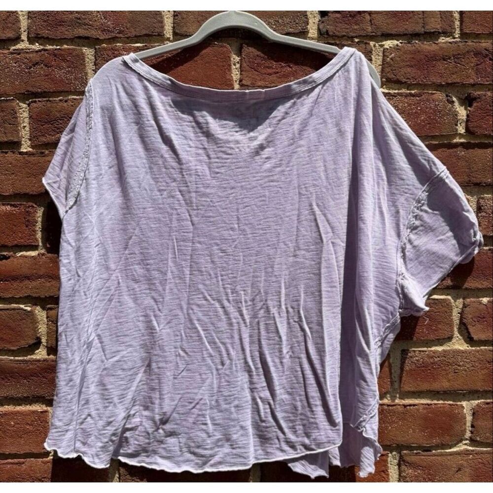 Free People we the free U Fancy Slouchy Tee oversized in lavender Women’s M NEW - Picture 8 of 10